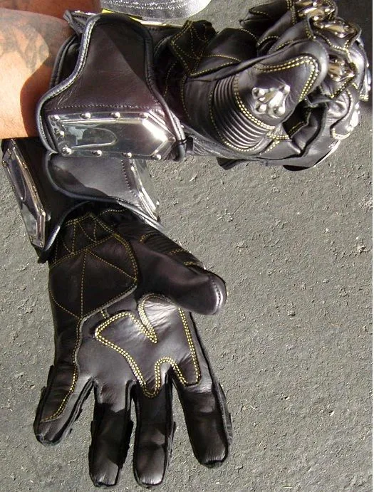 HL16738 Gladiator Metal Knuckle Leather Motorcycle Gloves